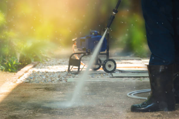 Professional  Pressure Washing Services in Brooksville, MS
